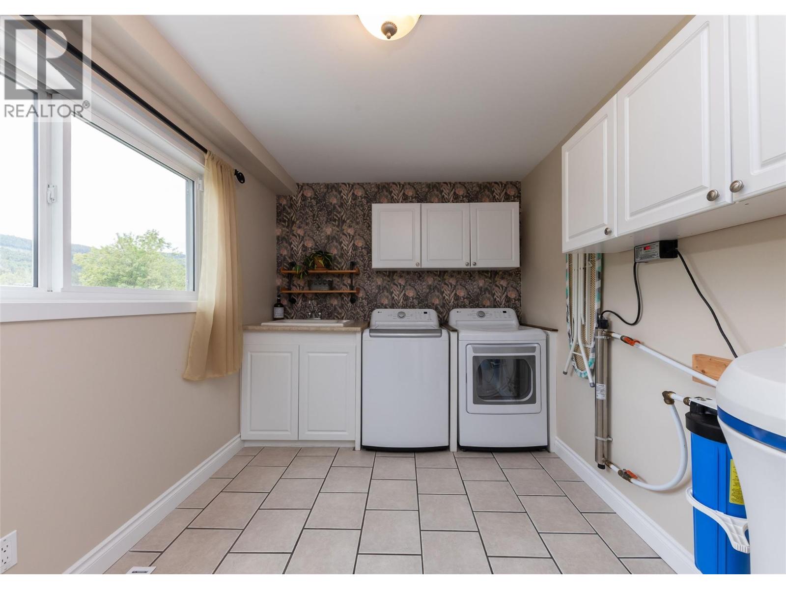 3602 Kamloops Vernon Highway, Monte Lake, British Columbia  V0E 2N0 - Photo 20 - 10377889