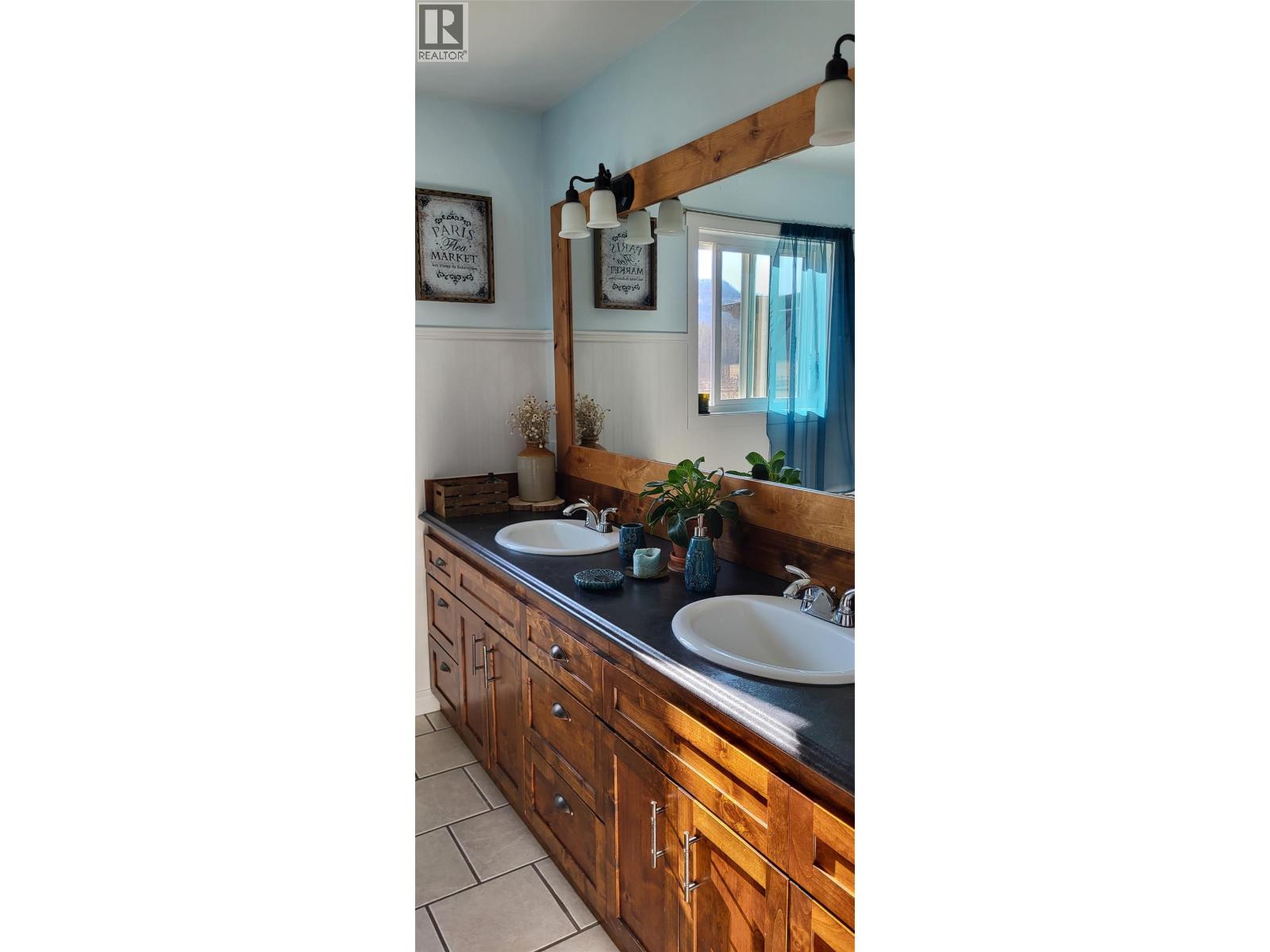 3602 Kamloops Vernon Highway, Monte Lake, British Columbia  V0E 2N0 - Photo 24 - 10377889