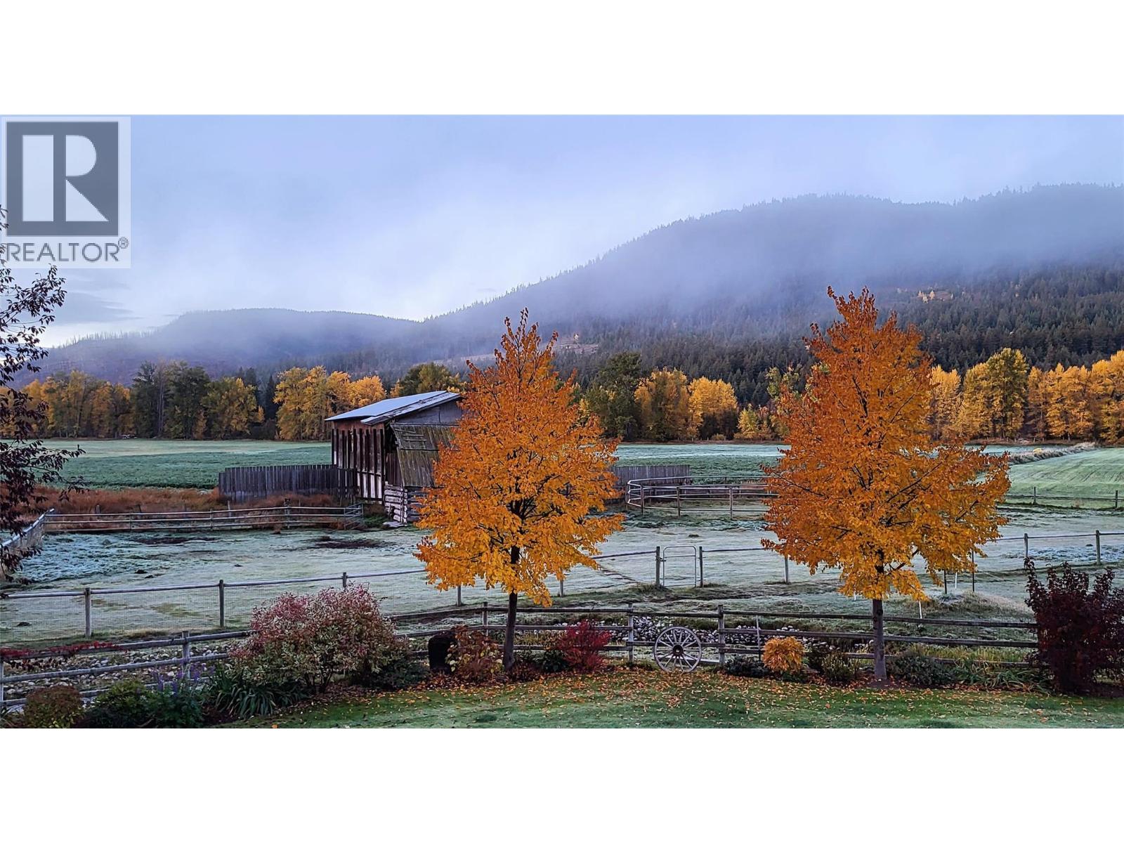 3602 Kamloops Vernon Highway, Monte Lake, British Columbia  V0E 2N0 - Photo 51 - 10377889