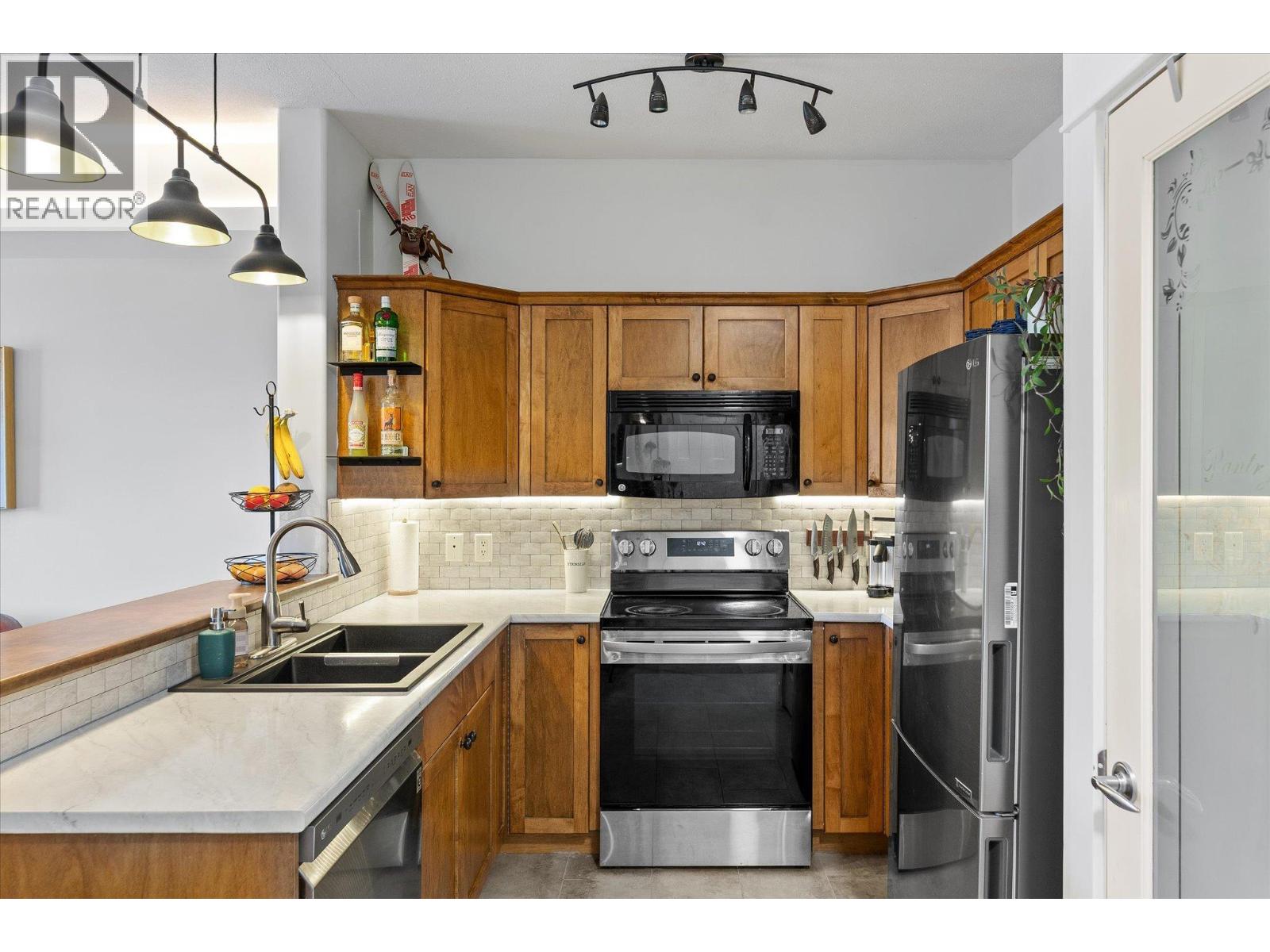 2551 Shoreline Drive Unit# 204, Lake Country, British Columbia  V4P 2P2 - Photo 6 - 10378265