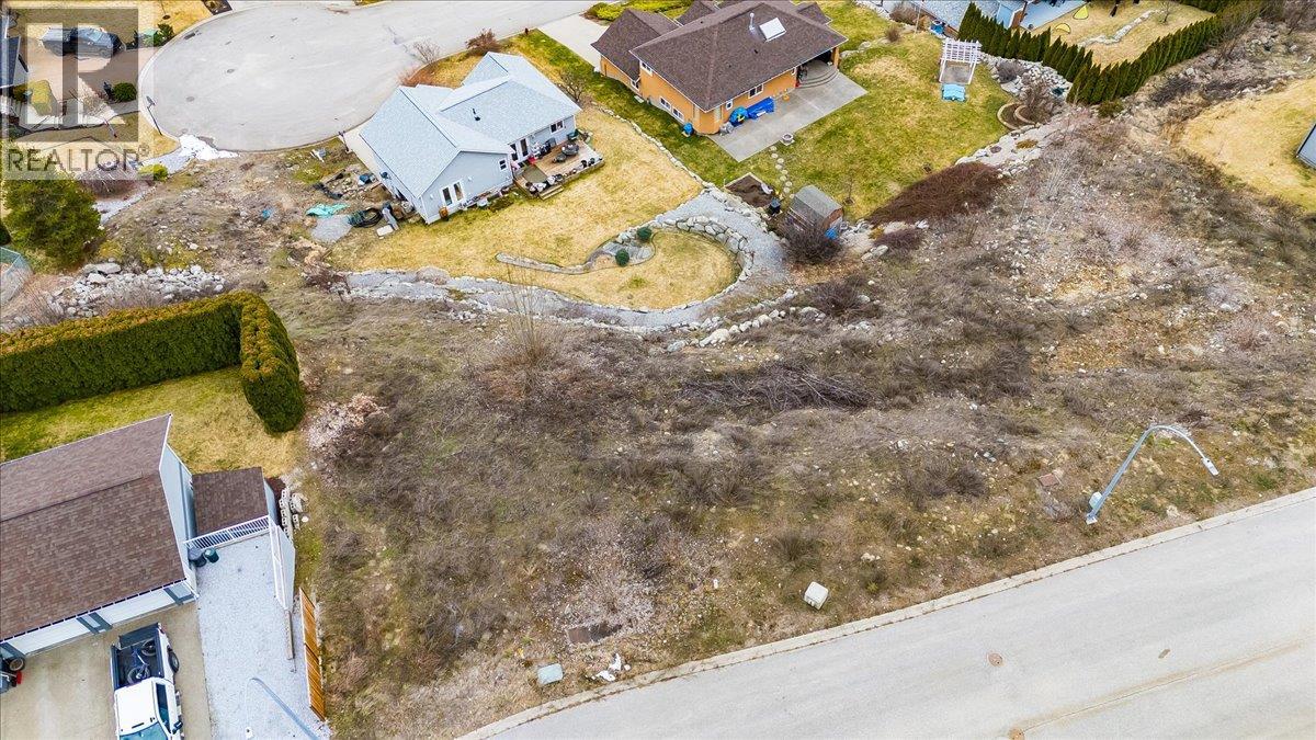 2460 Mcbride Street, Trail, British Columbia  V1R 4N8 - Photo 6 - 10378092