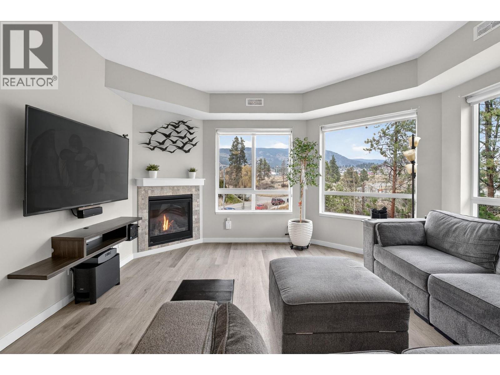 2301 Carrington Road Unit# 207, West Kelowna, British Columbia  V4T 0E2 - Photo 4 - 10378066