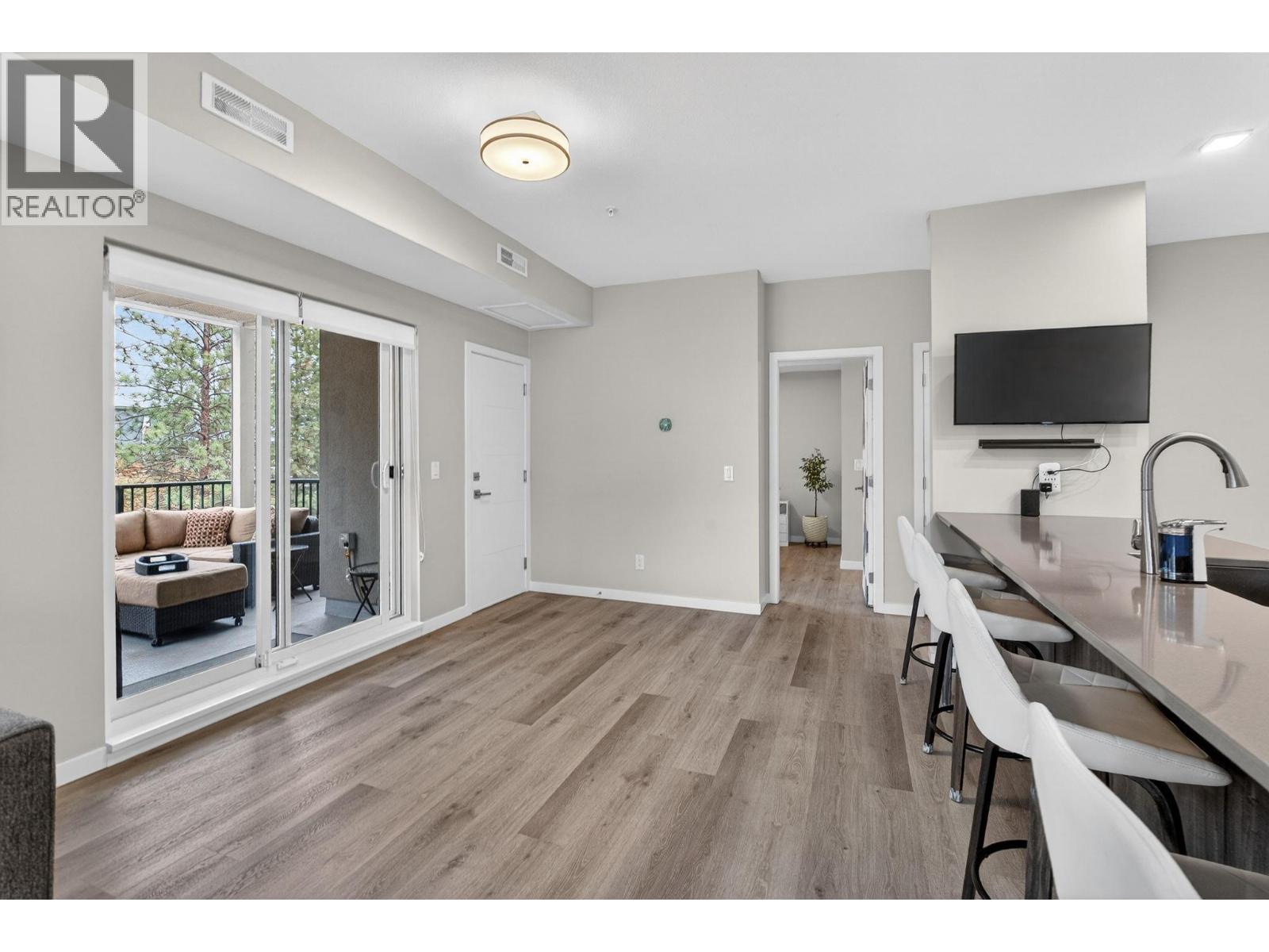 2301 Carrington Road Unit# 207, West Kelowna, British Columbia  V4T 0E2 - Photo 6 - 10378066