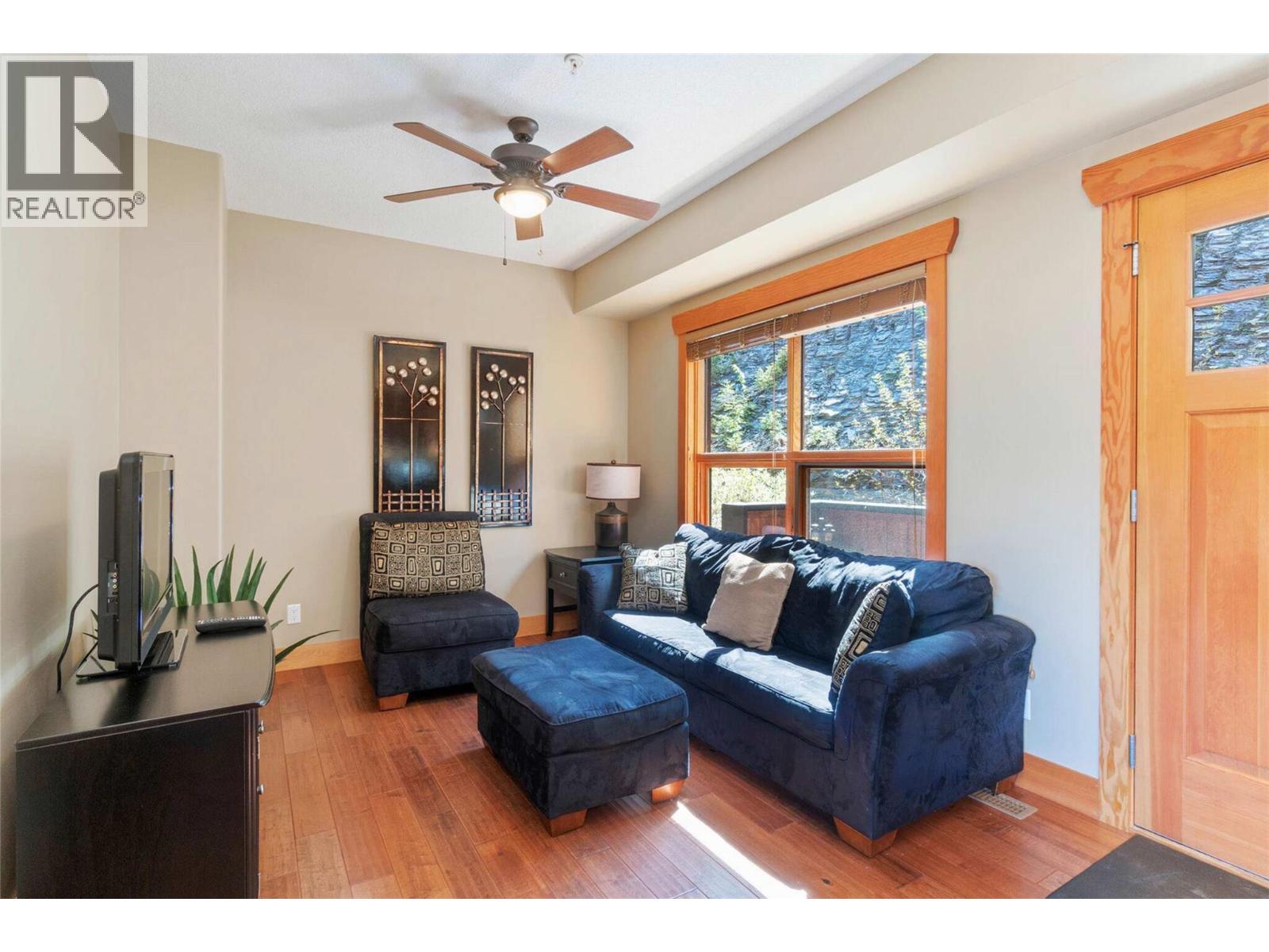 2479 Eagle Bay Road Unit# 14, Blind Bay, British Columbia  V0E 1H1 - Photo 4 - 10377597