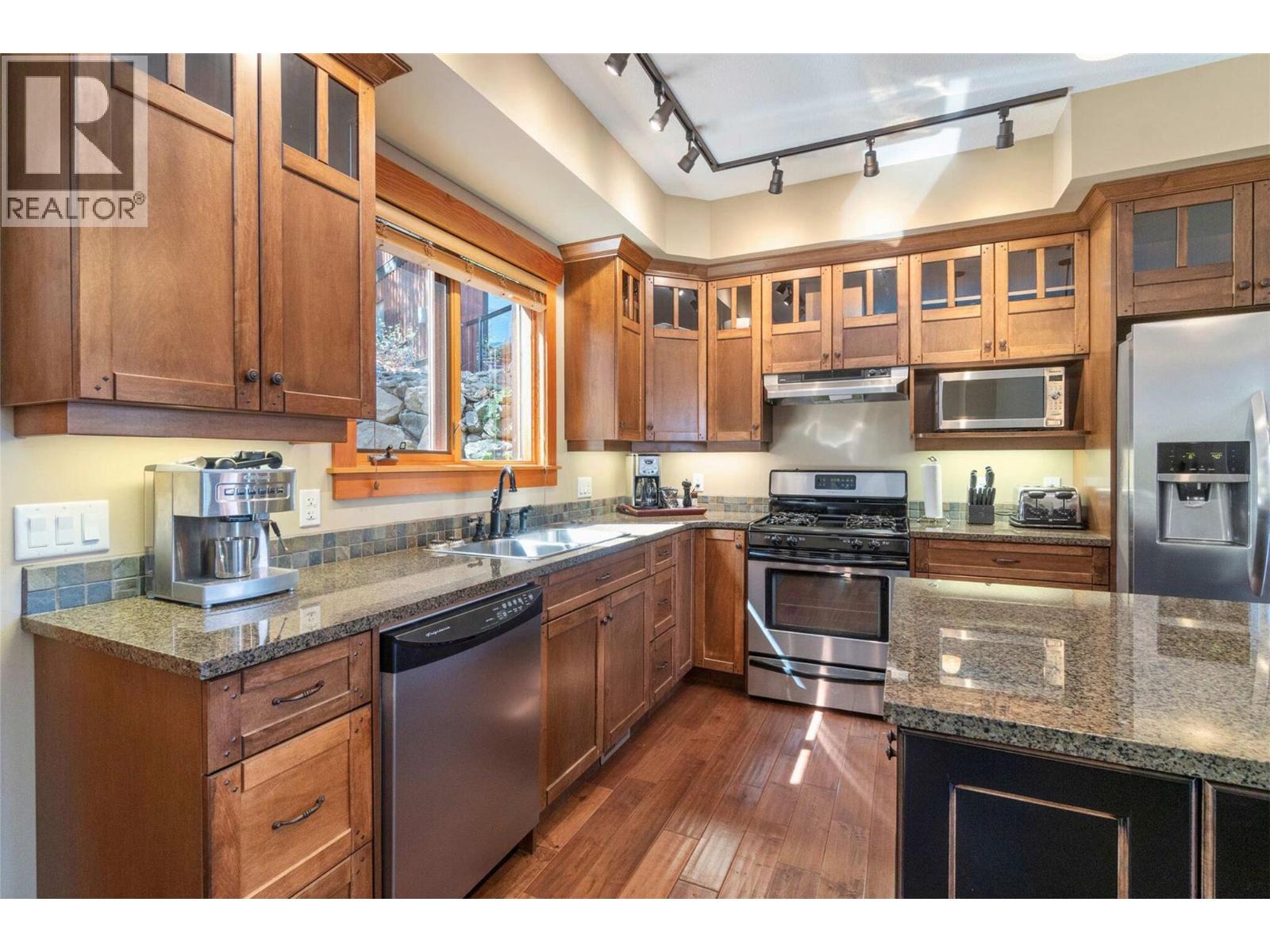 2479 Eagle Bay Road Unit# 14, Blind Bay, British Columbia  V0E 1H1 - Photo 7 - 10377597