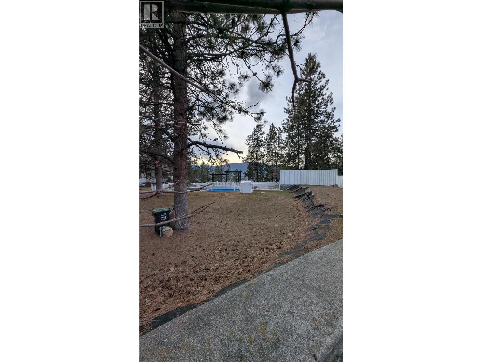 156 Evergreen Crescent, Penticton, British Columbia  V2A 7Y5 - Photo 6 - 10378175