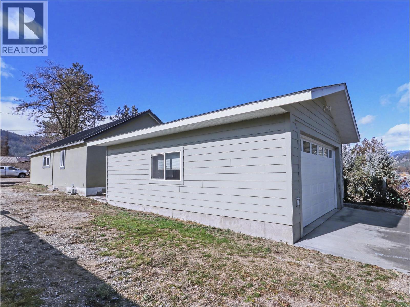 1640 Ode Road, Christina Lake, British Columbia  V0H 1E0 - Photo 12 - 10378303