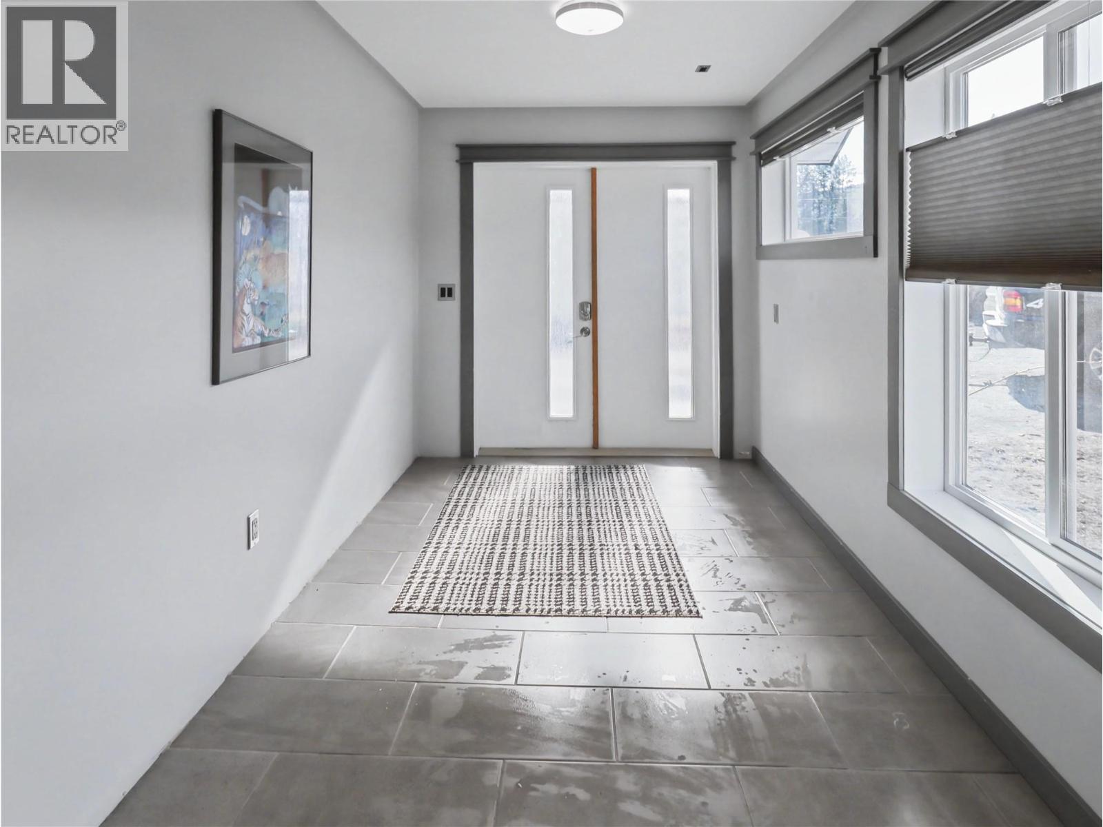 1640 Ode Road, Christina Lake, British Columbia  V0H 1E0 - Photo 16 - 10378303