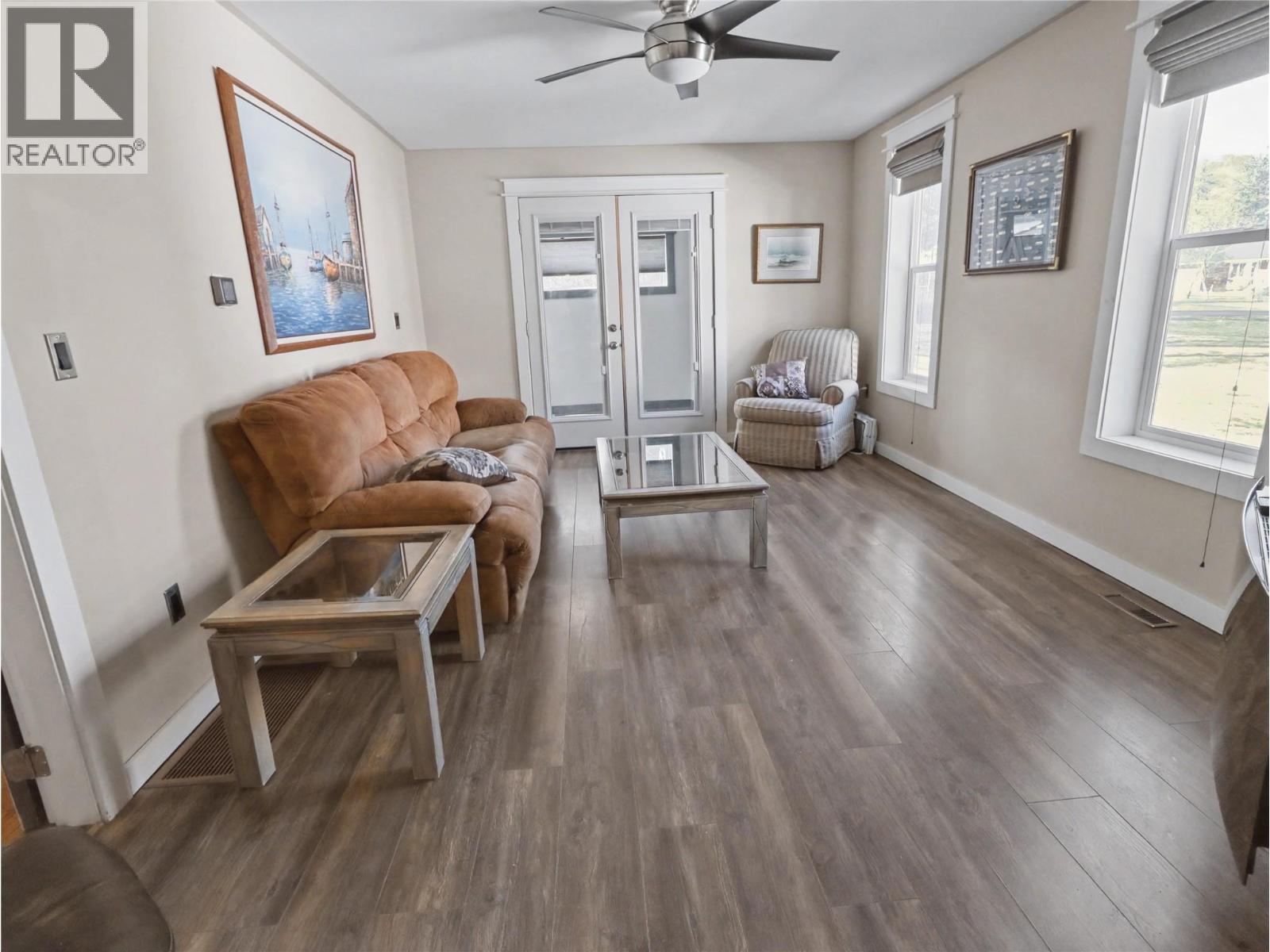 1640 Ode Road, Christina Lake, British Columbia  V0H 1E0 - Photo 19 - 10378303