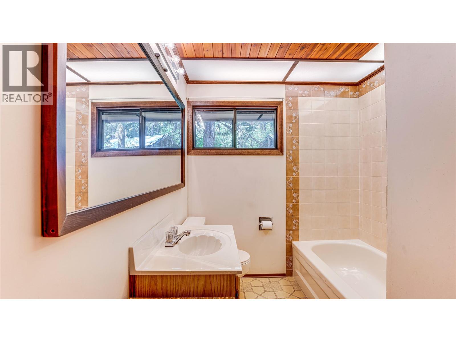 58 Walker Road, Enderby, British Columbia  V0E 1V5 - Photo 21 - 10377999