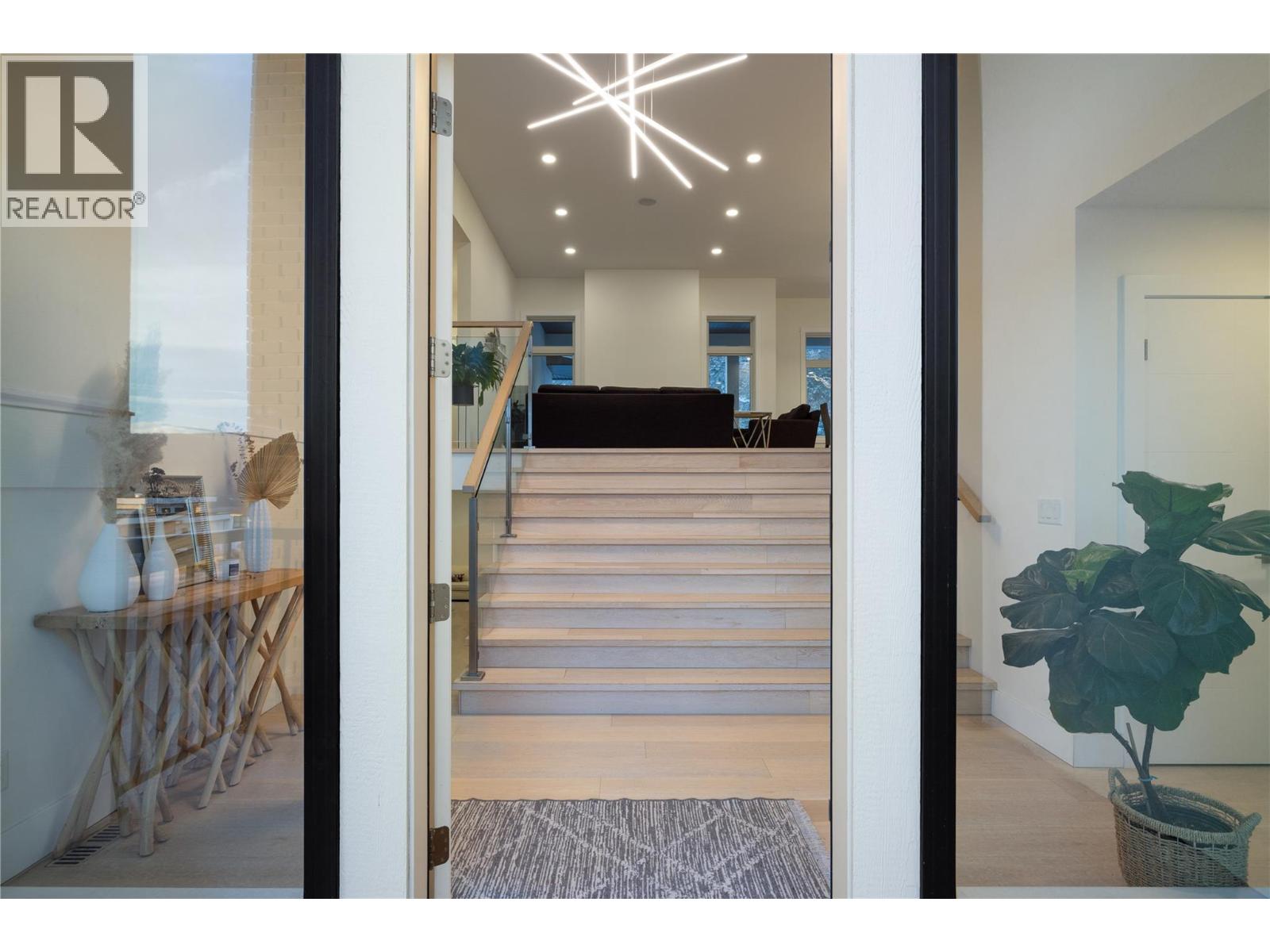 1270 Mine Hill Drive, Kelowna, British Columbia  V1P 0A1 - Photo 14 - 10378341