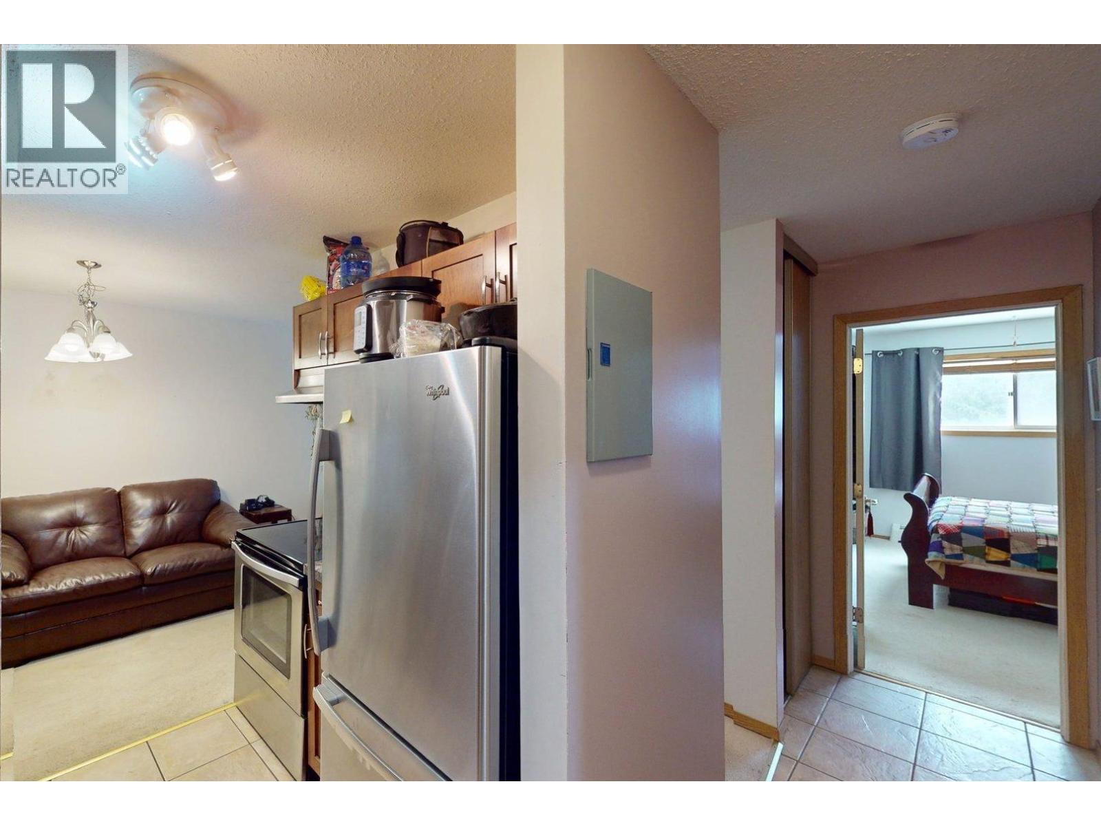 1299 Ponderosa Drive Unit# 208b, Sparwood, British Columbia  V0B 2G2 - Photo 3 - 10377505