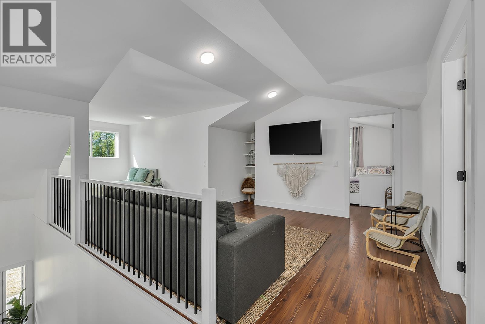 751 Fairbridge Road, Kelowna, British Columbia  V1Z 3W3 - Photo 19 - 10322227