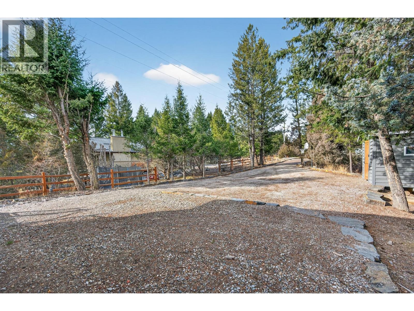 4962 Timberview Place, Windermere, British Columbia  V0A 1K3 - Photo 40 - 10378359