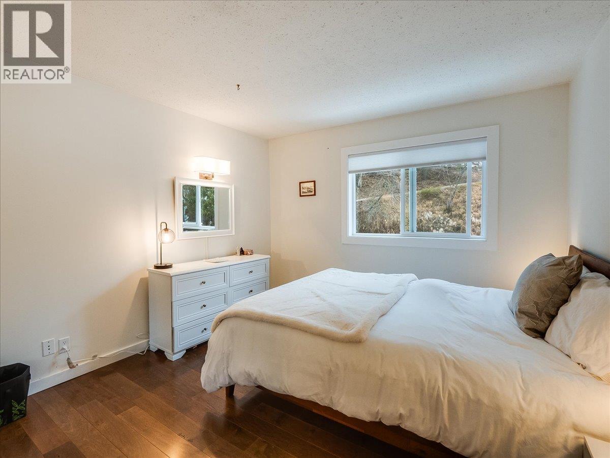 1611 Nickleplate Road Unit# 404, Rossland, British Columbia  V0G 1Y0 - Photo 23 - 10378186
