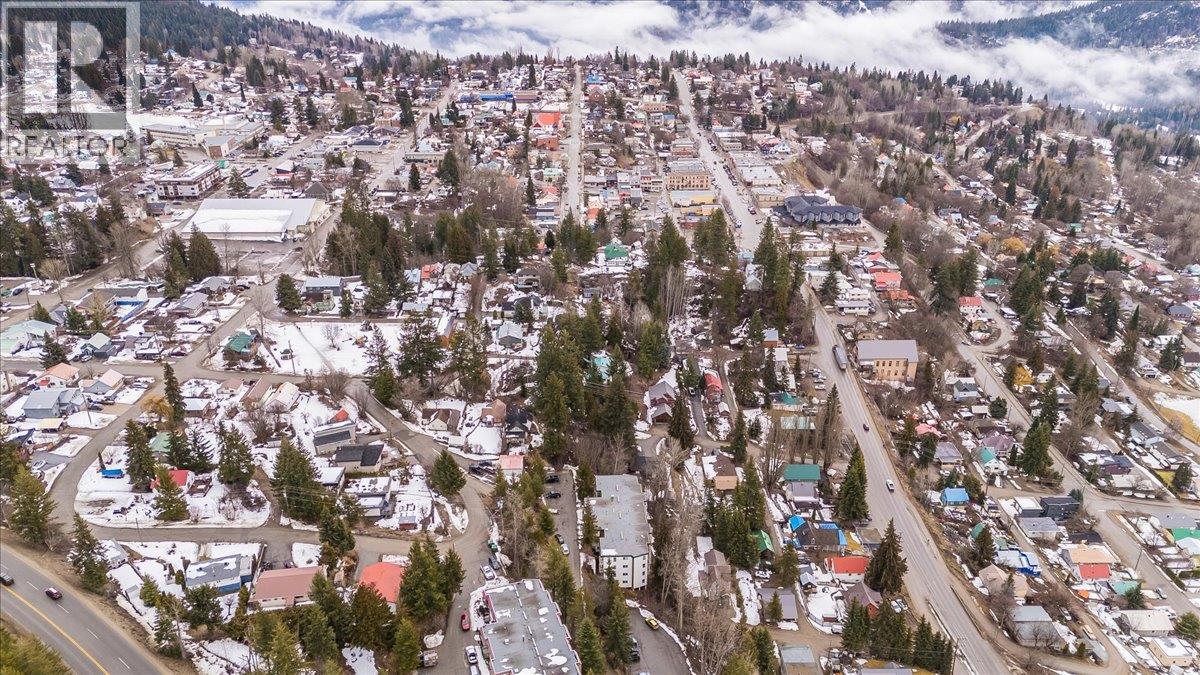 1611 Nickleplate Road Unit# 404, Rossland, British Columbia  V0G 1Y0 - Photo 41 - 10378186