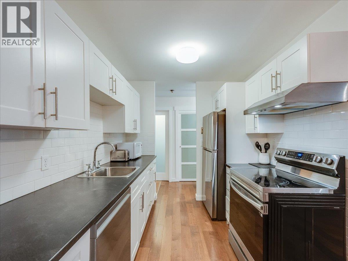 1611 Nickleplate Road Unit# 404, Rossland, British Columbia  V0G 1Y0 - Photo 9 - 10378186