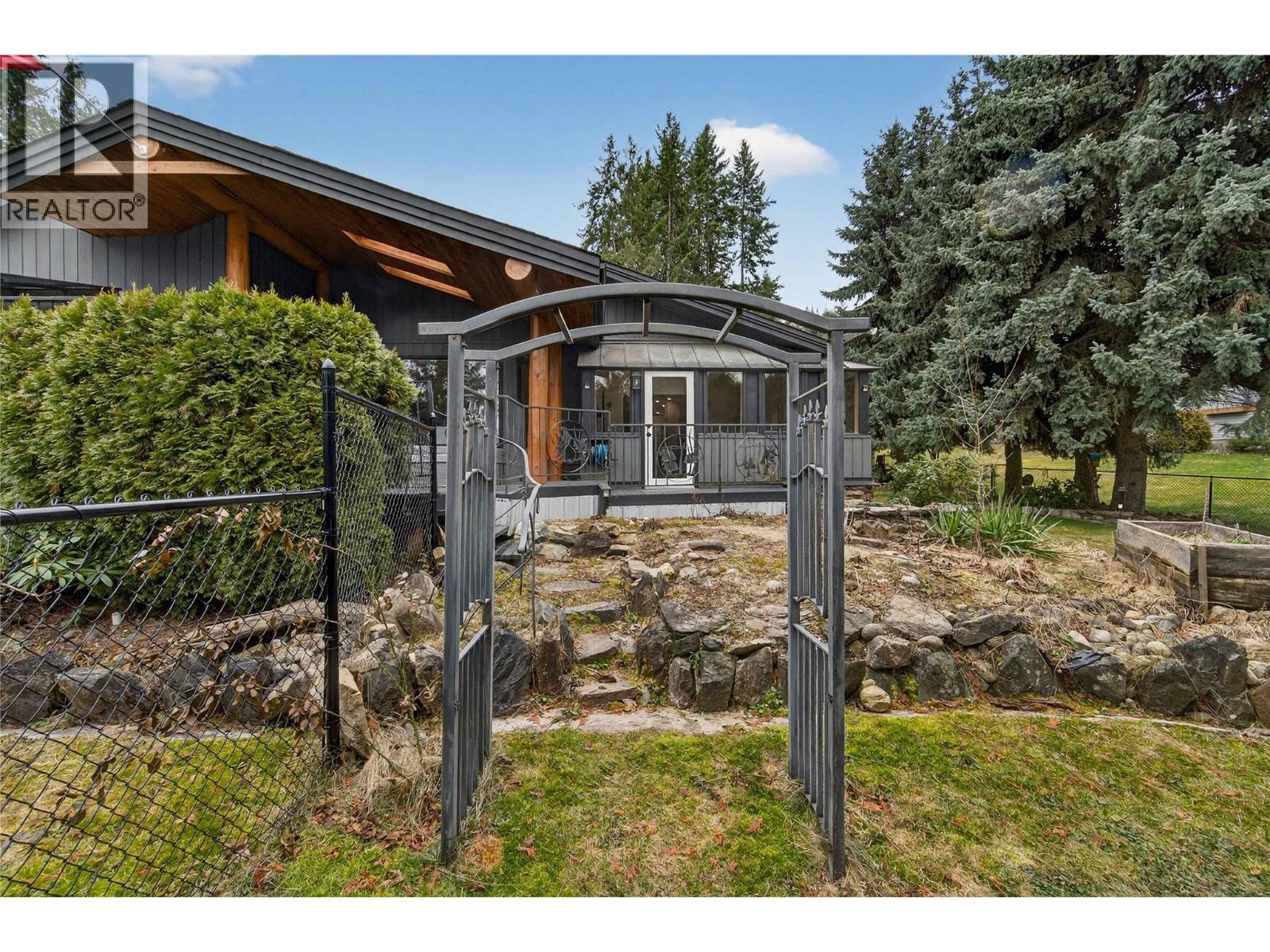 2829 Marine Drive, Blind Bay, British Columbia  V0E 1H1 - Photo 64 - 10377310