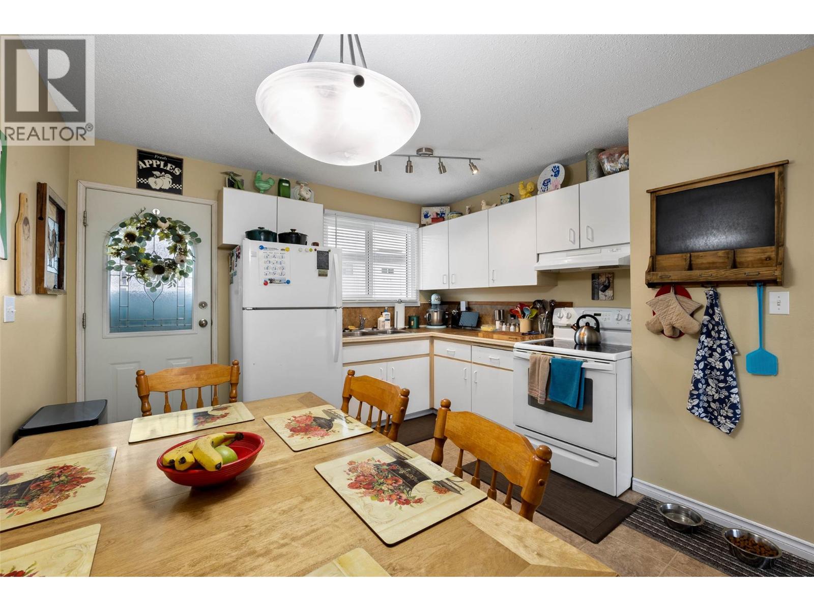 800 Valhalla Drive Unit# 3, Kamloops, British Columbia  V2B 1R8 - Photo 10 - 10376913