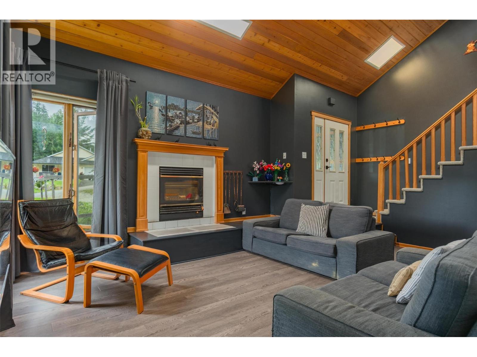 611 7th Street, Kaslo, British Columbia  V0G 1M0 - Photo 13 - 10377154