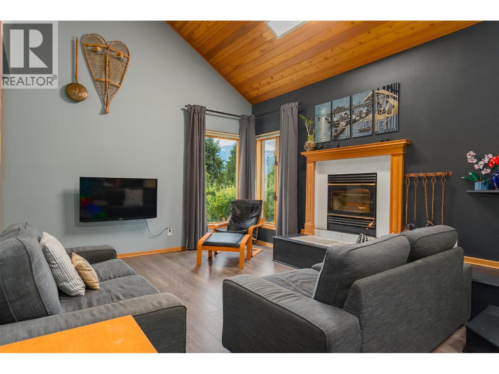 611 7th Street, Kaslo, British Columbia  V0G 1M0 - Photo 14 - 10377154