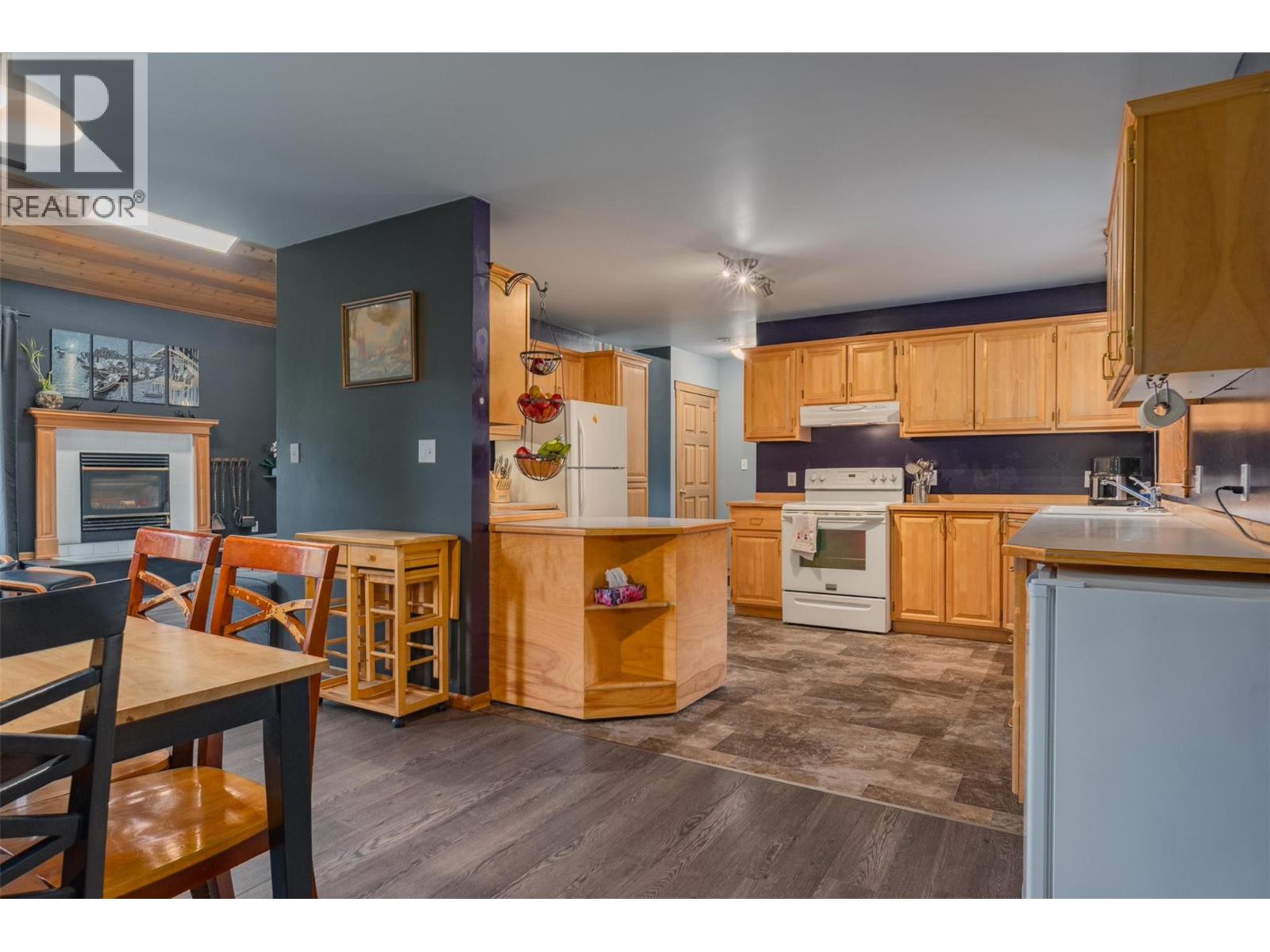 611 7th Street, Kaslo, British Columbia  V0G 1M0 - Photo 16 - 10377154