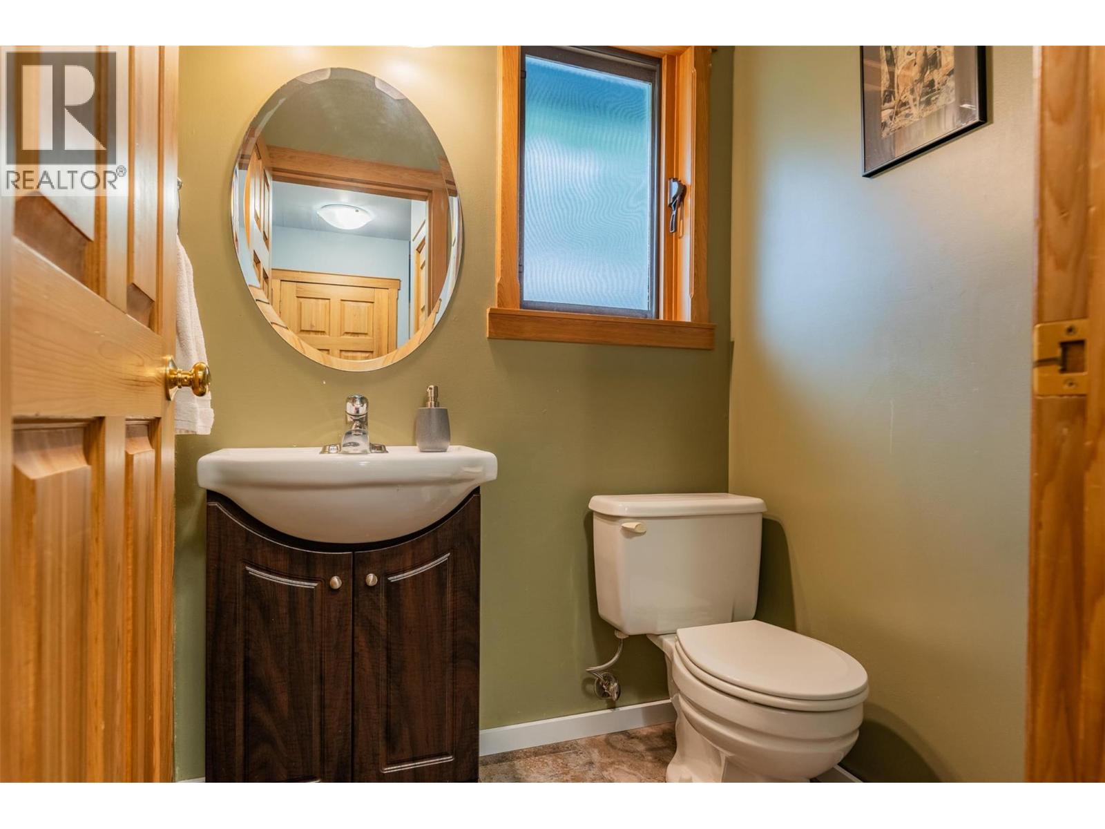 611 7th Street, Kaslo, British Columbia  V0G 1M0 - Photo 24 - 10377154