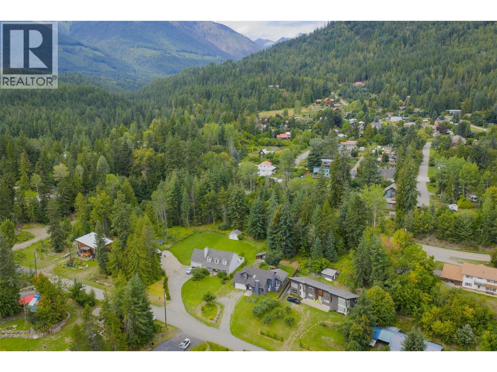 611 7th Street, Kaslo, British Columbia  V0G 1M0 - Photo 9 - 10377154