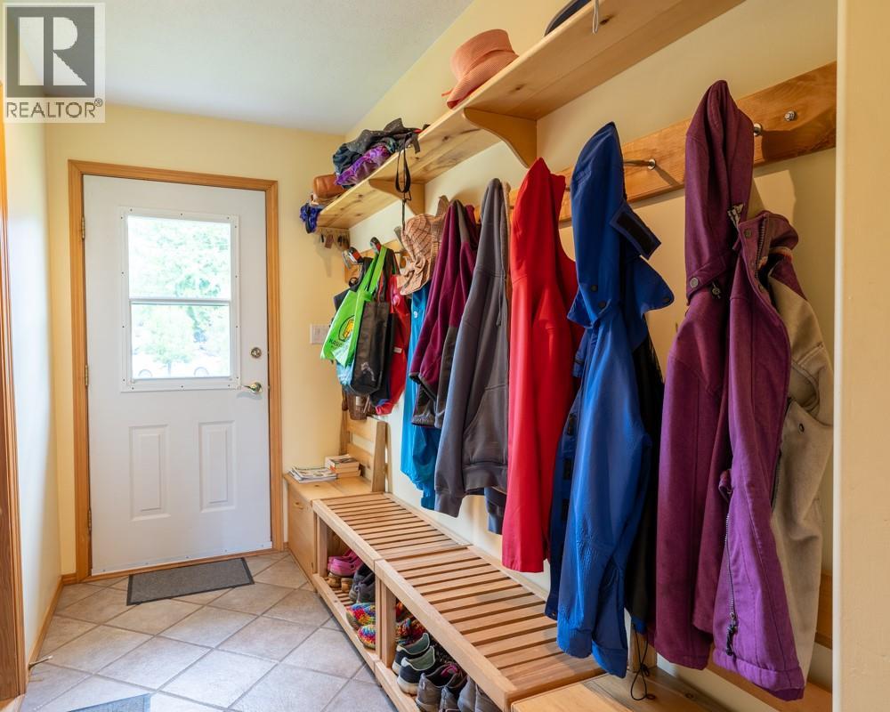 720 2nd Street, Kaslo, British Columbia  V0G 1M0 - Photo 15 - 10376929