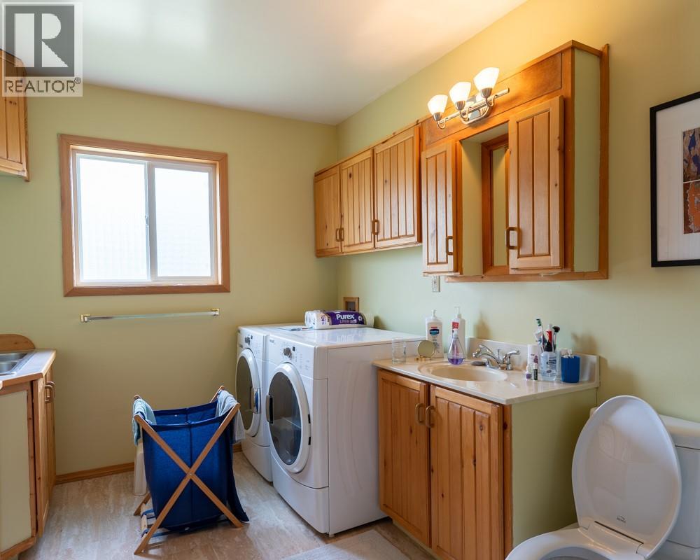 720 2nd Street, Kaslo, British Columbia  V0G 1M0 - Photo 17 - 10376929