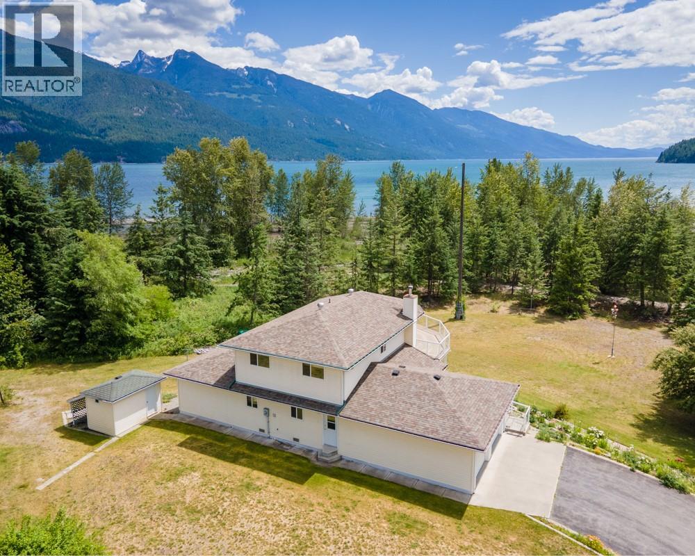 720 2nd Street, Kaslo, British Columbia  V0G 1M0 - Photo 2 - 10376929