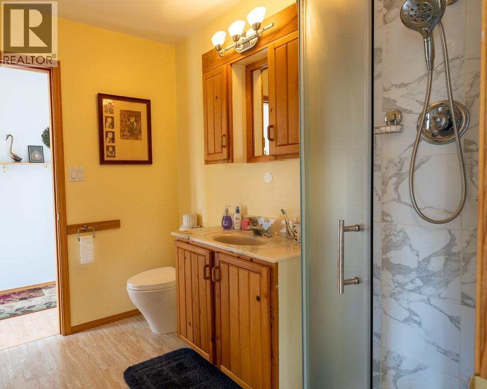 720 2nd Street, Kaslo, British Columbia  V0G 1M0 - Photo 46 - 10376929