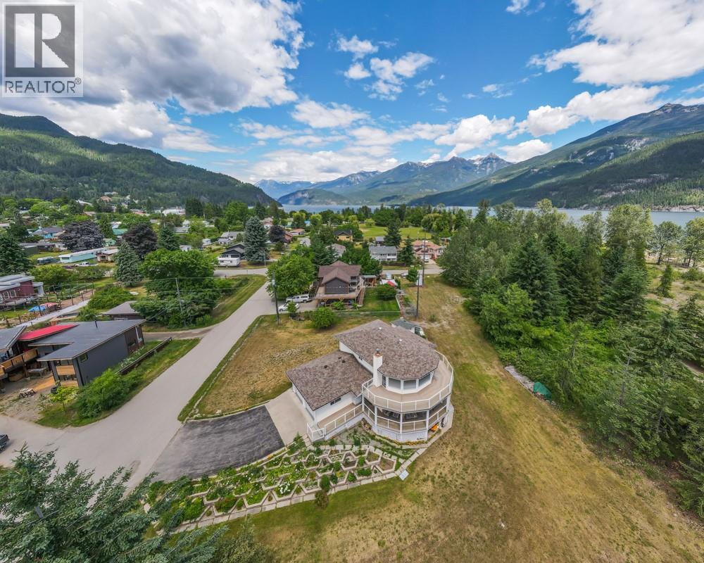 720 2nd Street, Kaslo, British Columbia  V0G 1M0 - Photo 5 - 10376929