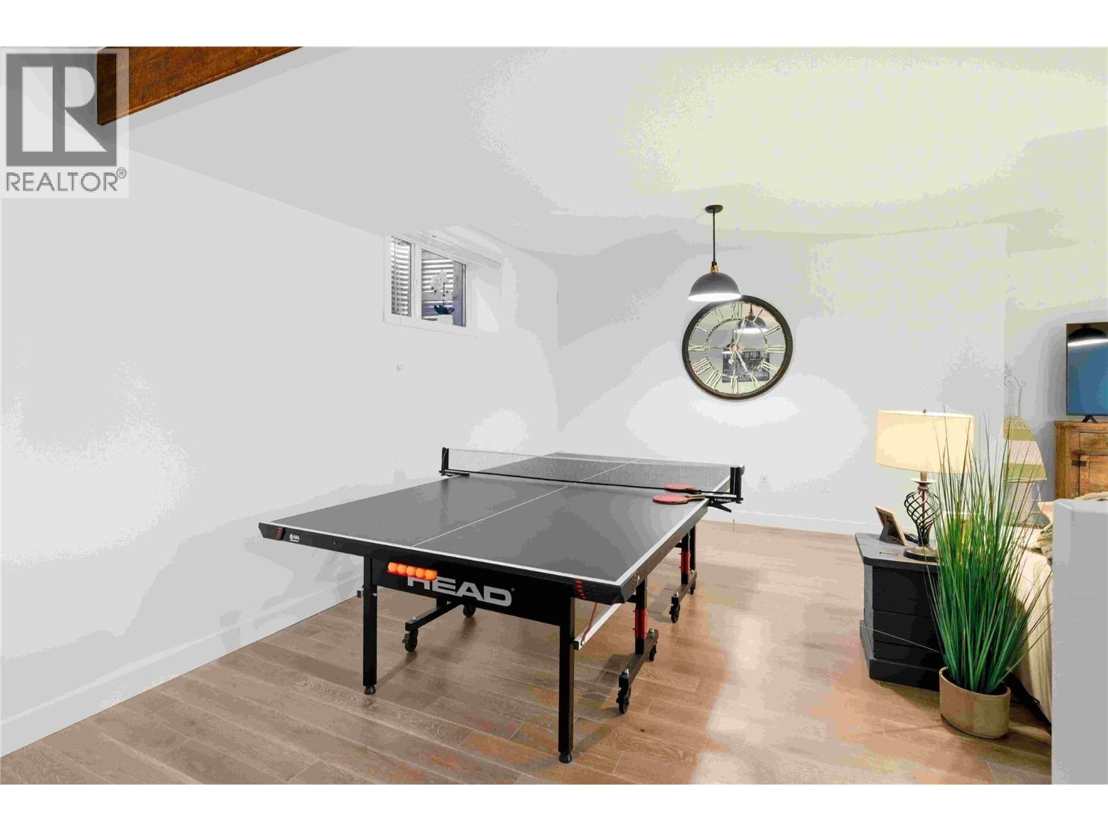 2110 Lawrence Avenue, Penticton, British Columbia  V2A 9G6 - Photo 38 - 10378346