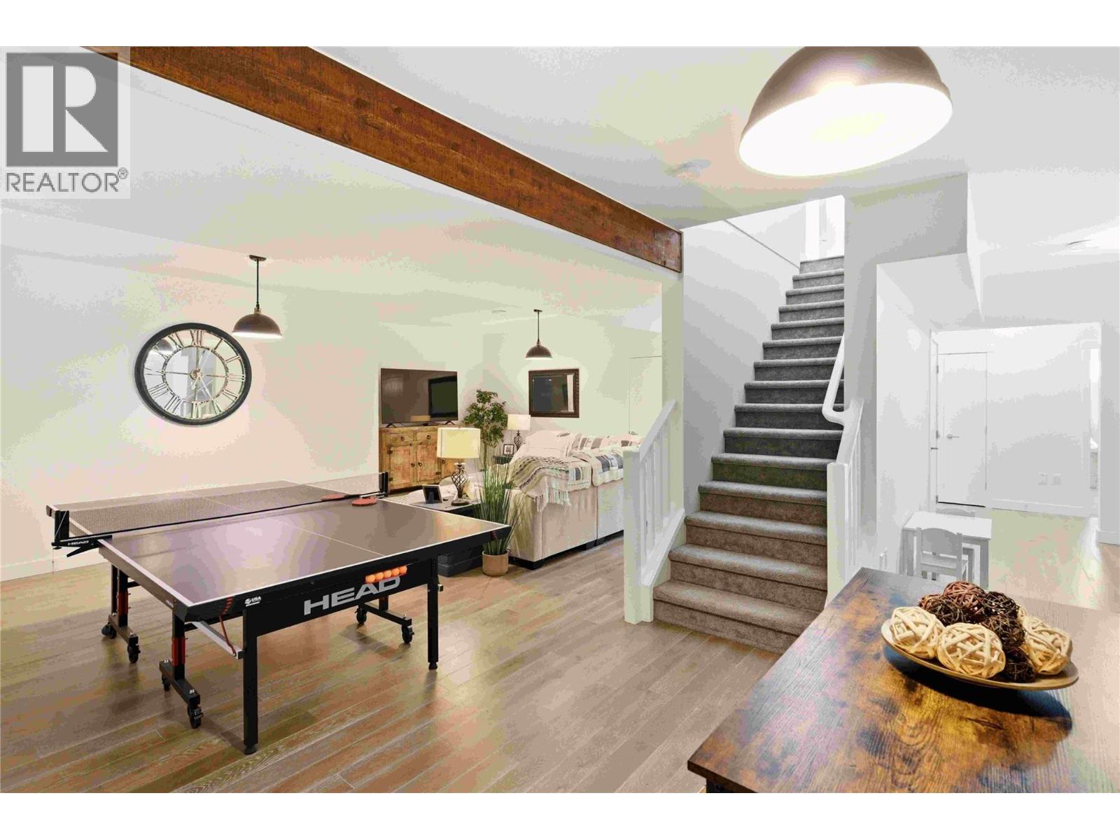 2110 Lawrence Avenue, Penticton, British Columbia  V2A 9G6 - Photo 39 - 10378346