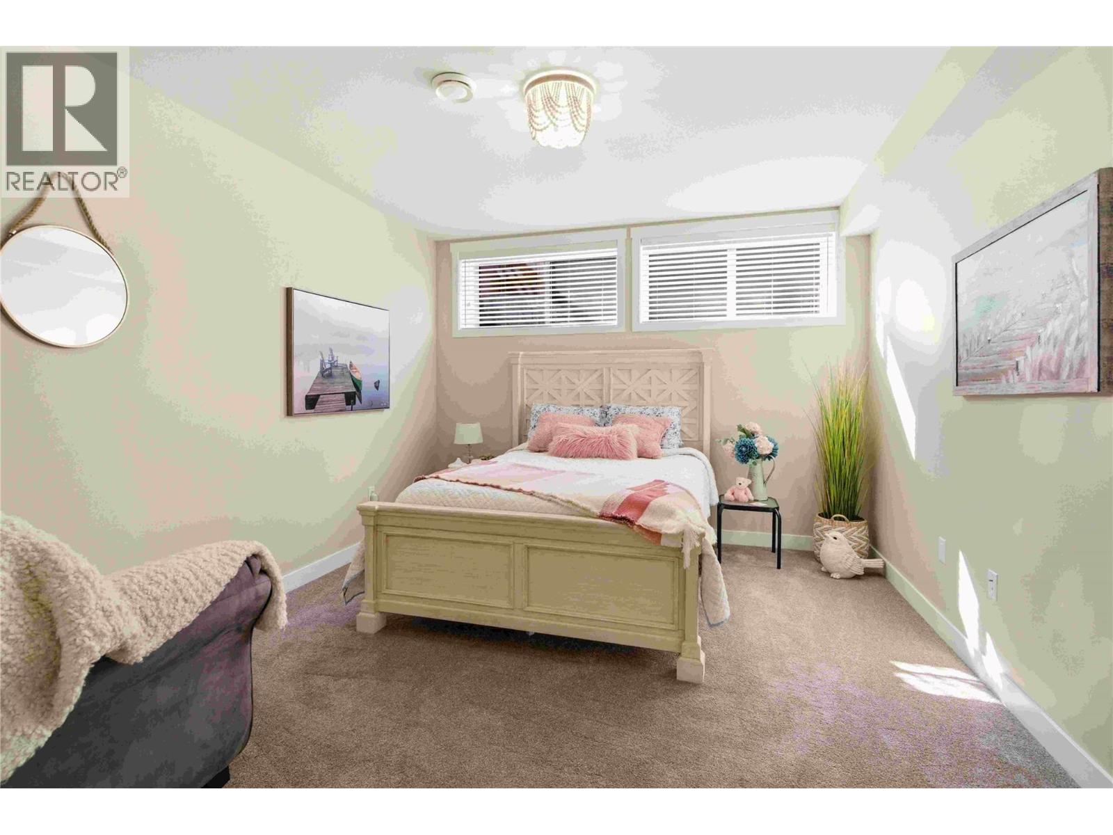 2110 Lawrence Avenue, Penticton, British Columbia  V2A 9G6 - Photo 46 - 10378346