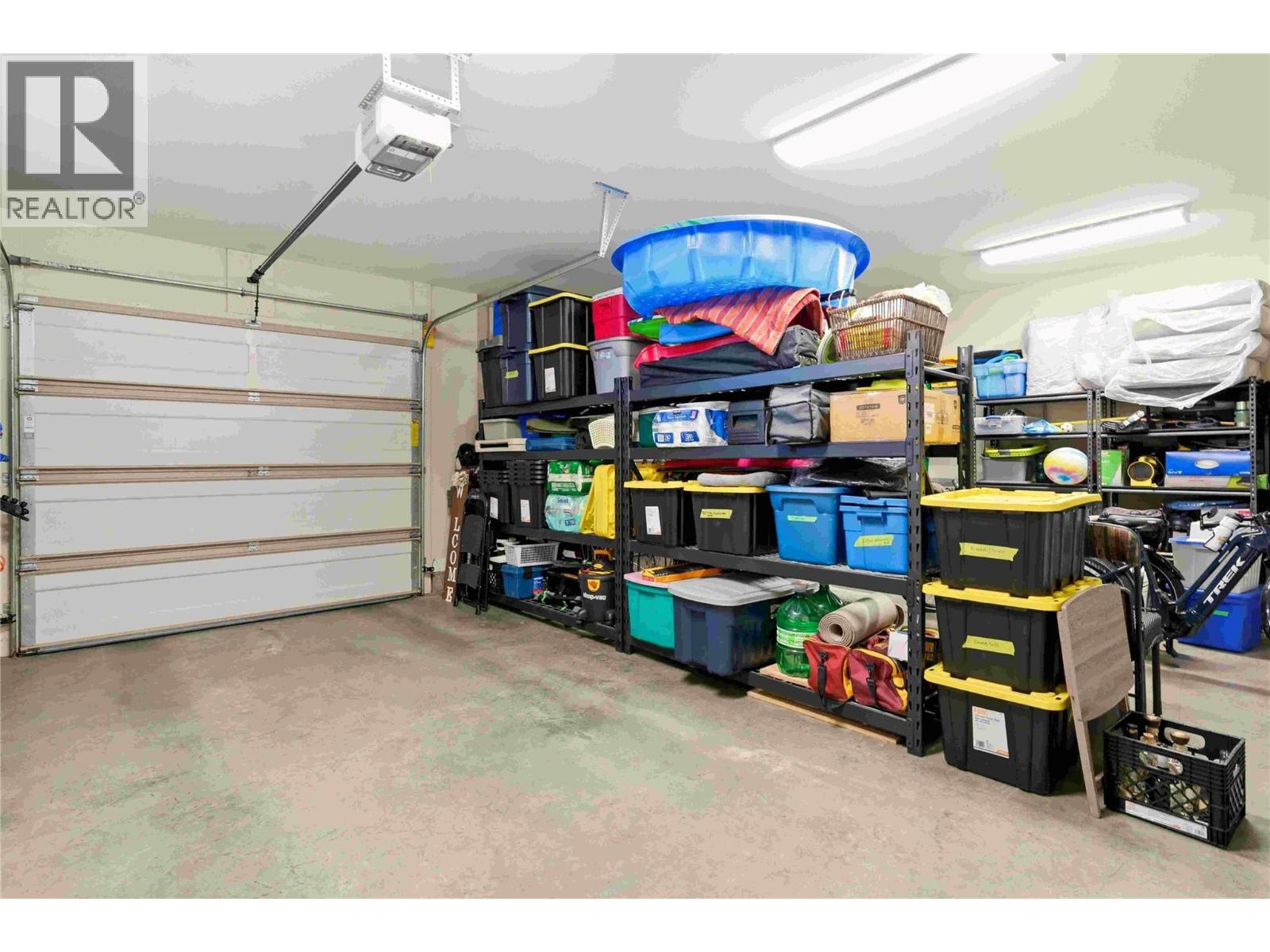 2110 Lawrence Avenue, Penticton, British Columbia  V2A 9G6 - Photo 47 - 10378346