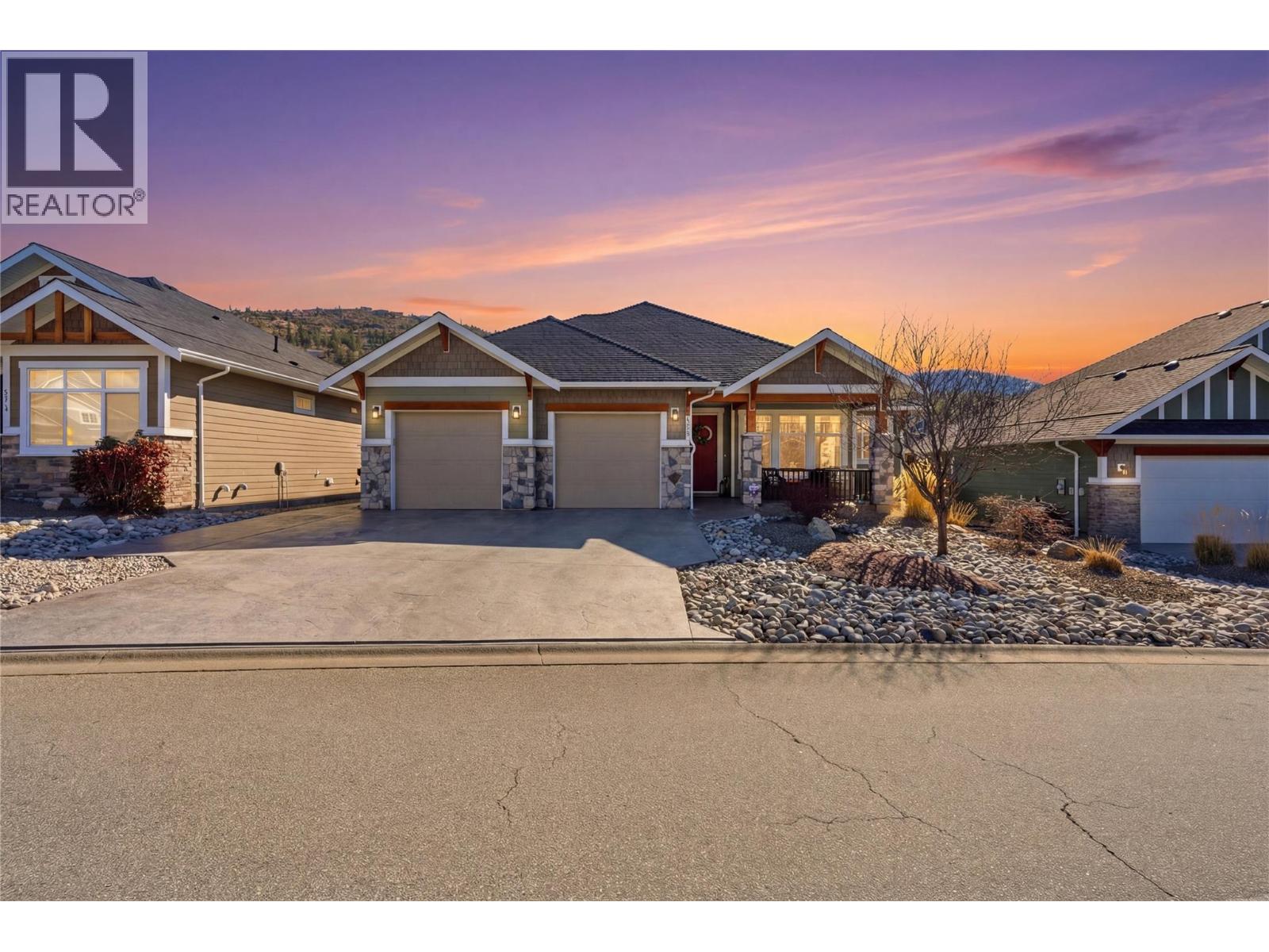 2110 Lawrence Avenue, Penticton, British Columbia  V2A 9G6 - Photo 9 - 10378346