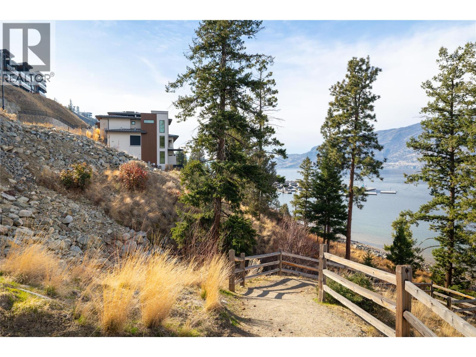 3504 Arrowroot Drive, Kelowna, British Columbia  V1V 3G2 - Photo 12 - 10377812