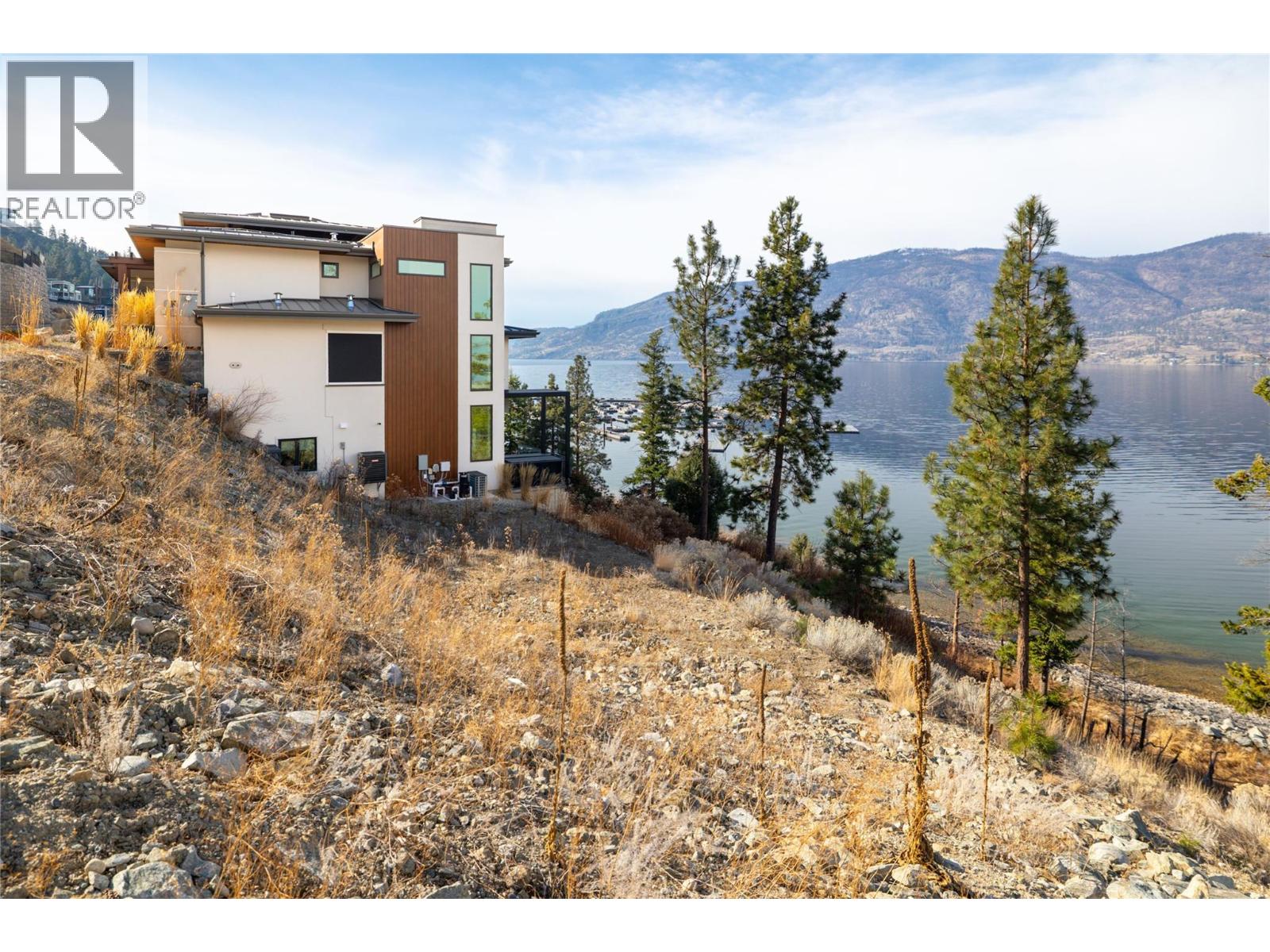 3504 Arrowroot Drive, Kelowna, British Columbia  V1V 3G2 - Photo 4 - 10377812