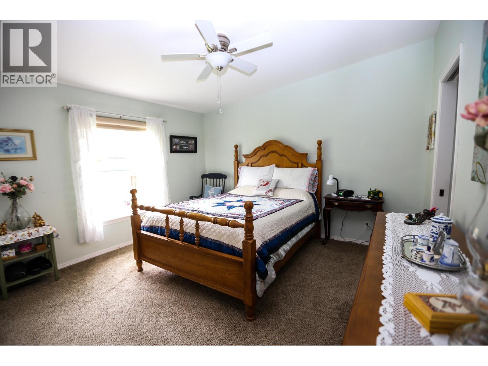 445 Siska Drive, Barriere, British Columbia  V0E 1E0 - Photo 13 - 10377727