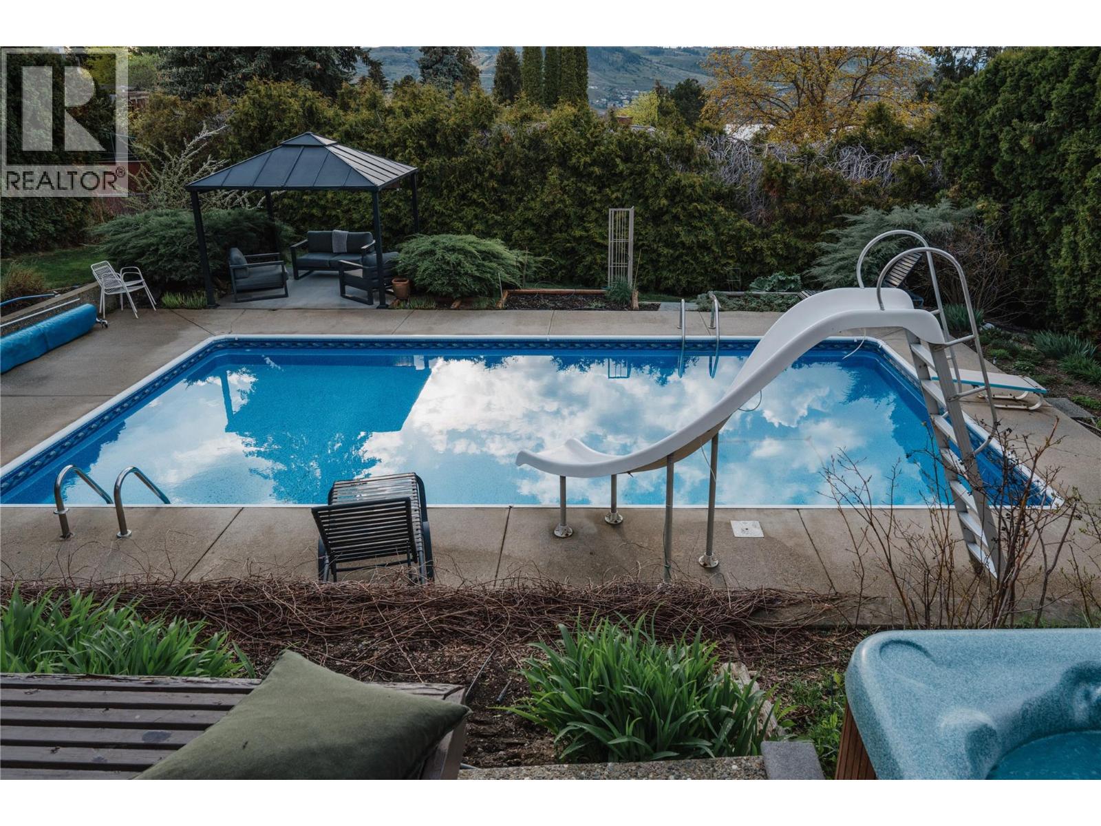 7200 Wyatt Way, Vernon, British Columbia  V1B 1R3 - Photo 32 - 10377007