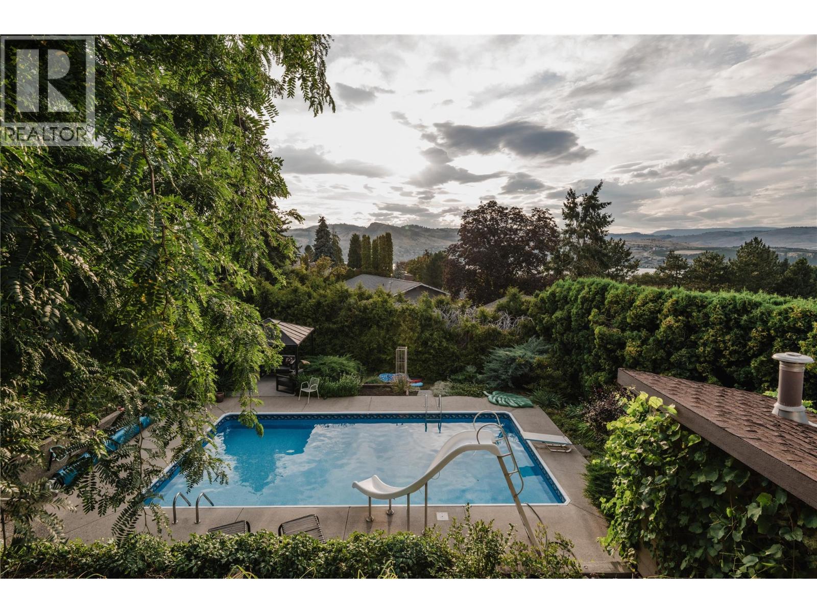 7200 Wyatt Way, Vernon, British Columbia  V1B 1R3 - Photo 36 - 10377007