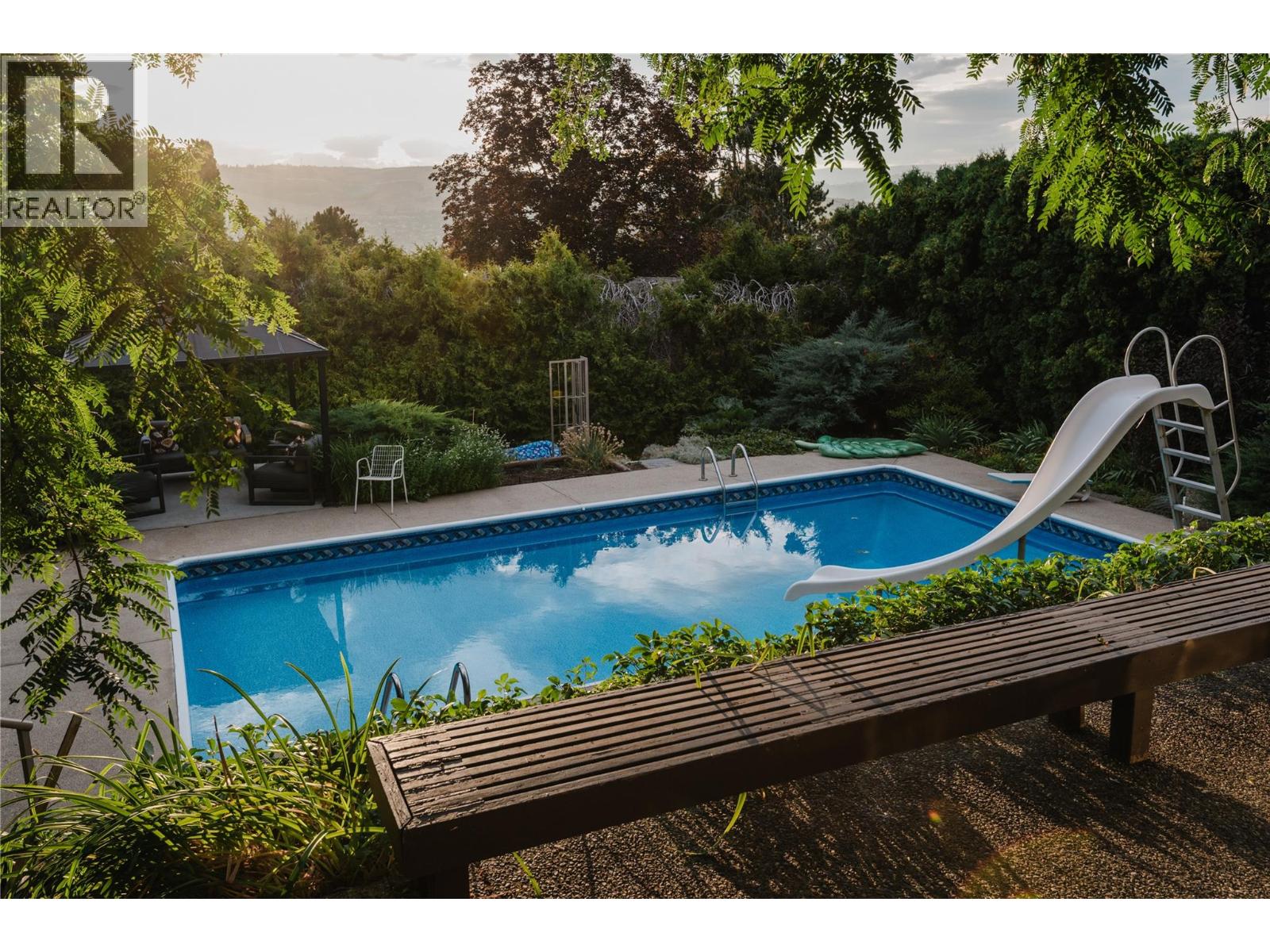 7200 Wyatt Way, Vernon, British Columbia  V1B 1R3 - Photo 37 - 10377007