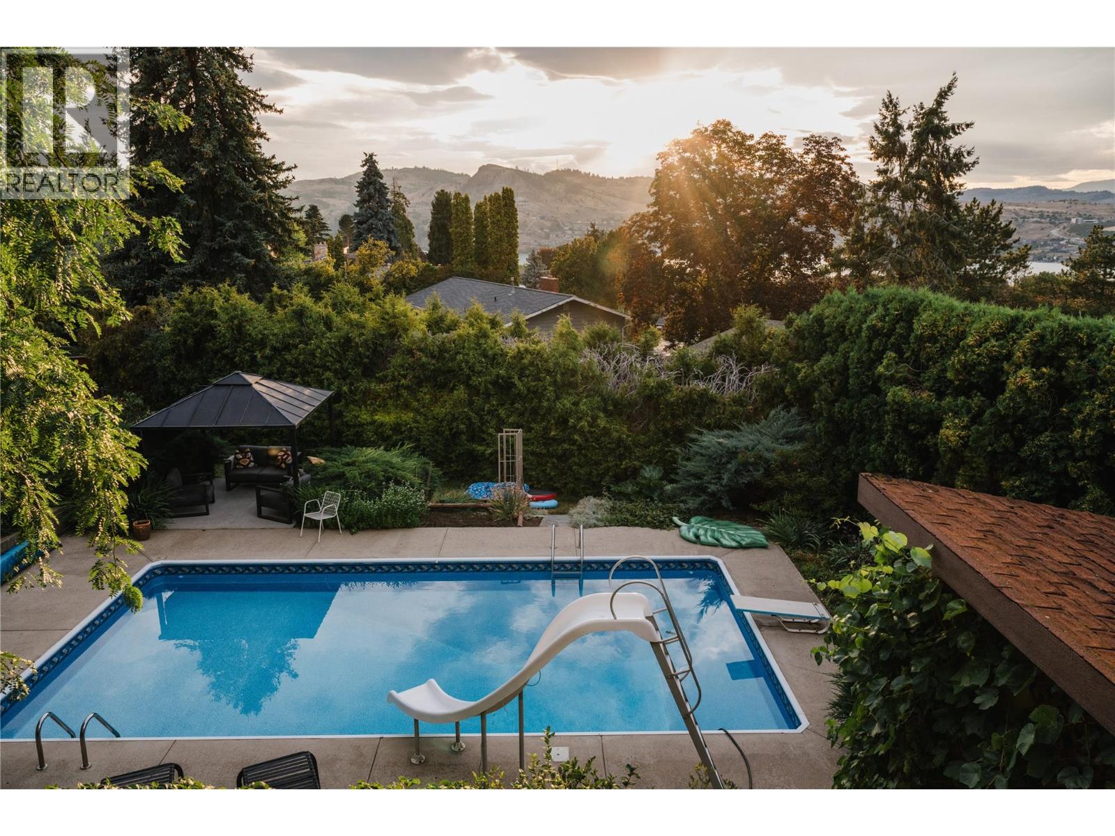 7200 Wyatt Way, Vernon, British Columbia  V1B 1R3 - Photo 42 - 10377007