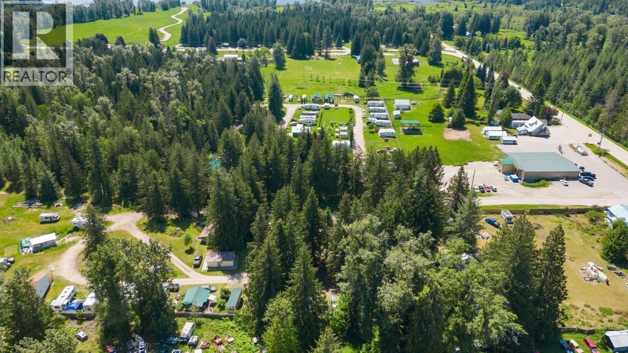 16070 3a Highway, Crawford Bay, British Columbia  V0B 1E0 - Photo 20 - 10378353