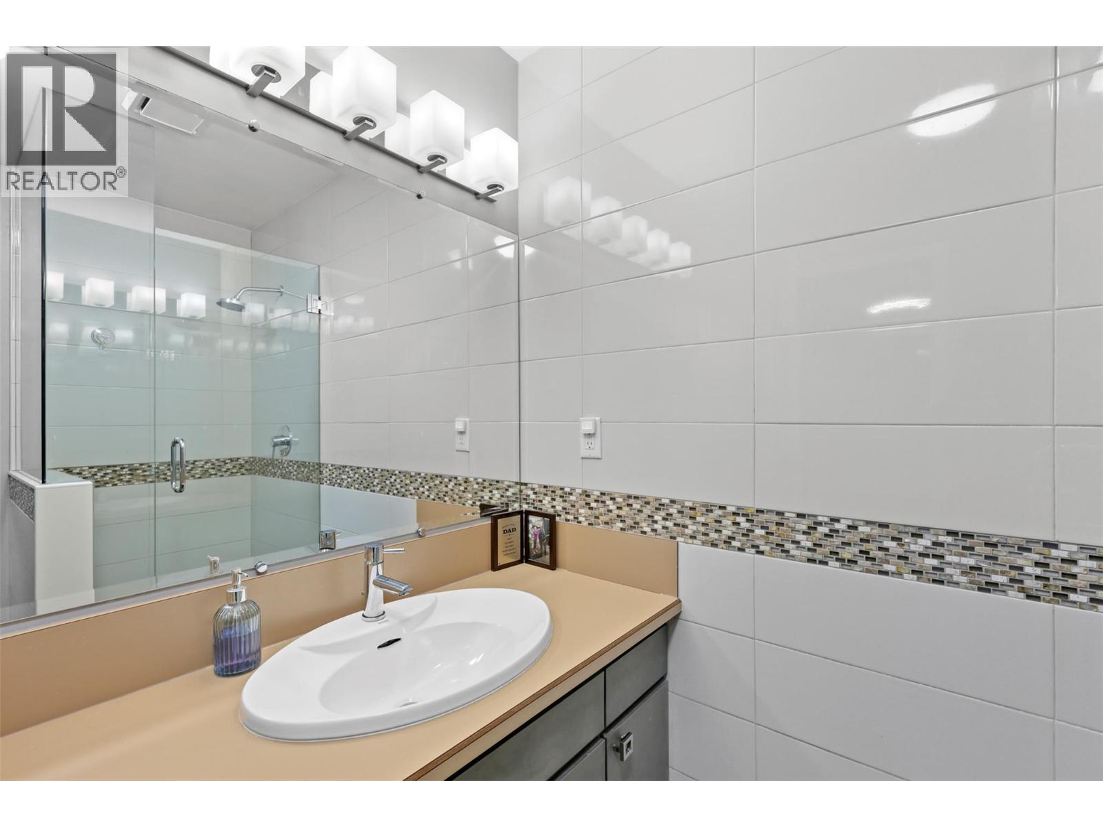 328 Whiteshield Crescent, Kamloops, British Columbia  V2E 1G3 - Photo 21 - 10378371