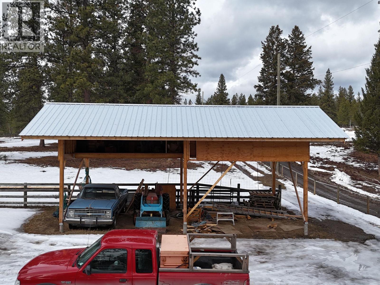 3417 Mcginty Road, Kimberley, British Columbia  V1A 3L5 - Photo 3 - 10378233