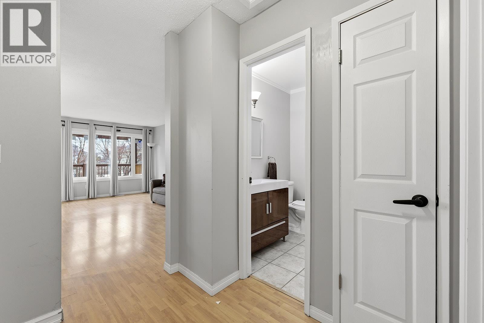 5187 Chute Lake Crescent, Kelowna, British Columbia  V1W 4L7 - Photo 15 - 10377791