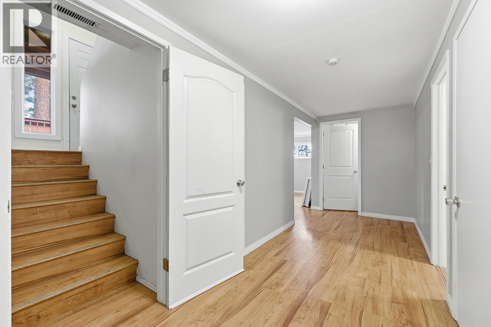 5187 Chute Lake Crescent, Kelowna, British Columbia  V1W 4L7 - Photo 19 - 10377791